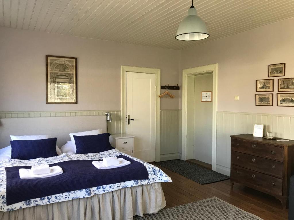 Двухместный (Двухместный номер с 1 кроватью и собственной ванной комнатой) отеля Mellby 11 Bed & Breakfast, Чивик