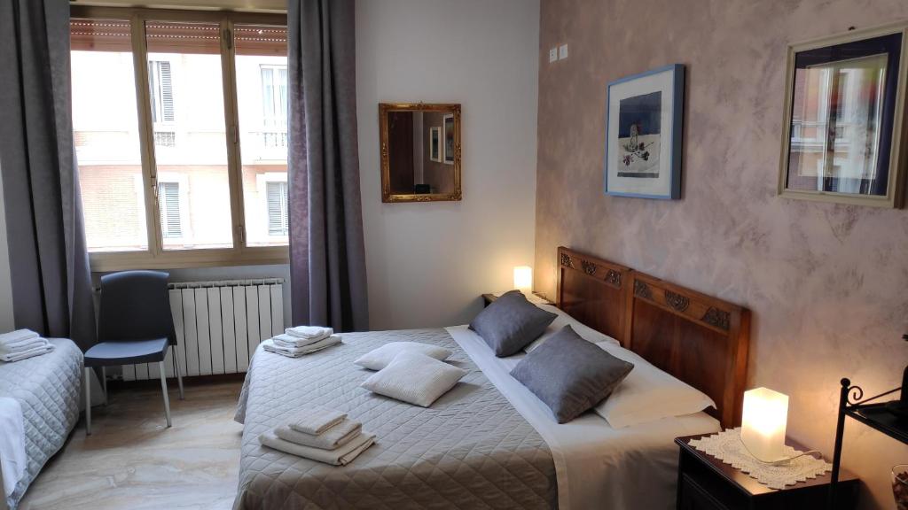 Трехместный (Трехместный номер с ванной комнатой), Bed & Breakfast CENTRALE Bologna