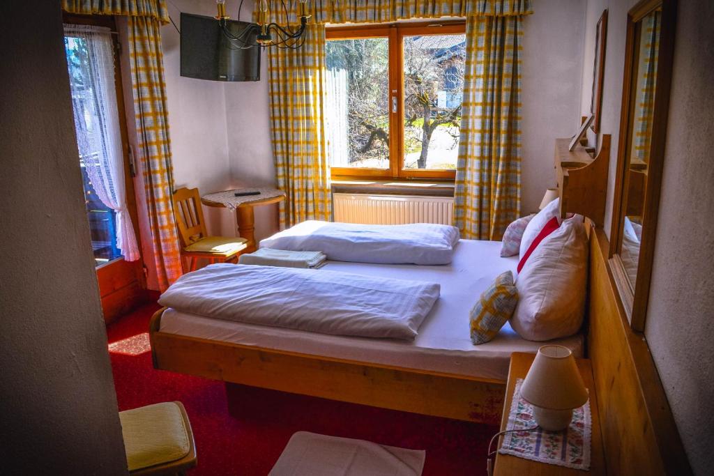 Двухместный (Двухместный номер «Hornblick» с 1 кроватью) гостевого дома Gasthof Hotelpension Lanzenhof, Кирхберг