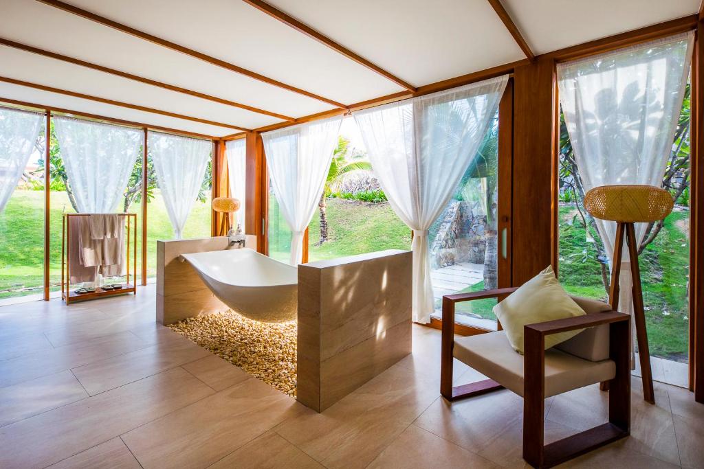 Вилла (Предложение «Каникулы» — Вилла с 2 спальнями) курортного отеля Fusion Resort Nha Trang - All Spa Inclusive, Камрань