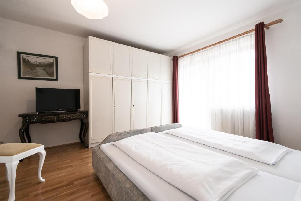 Двухместный (Двухместный номер с 1 кроватью и террасой) апарт-отеля Appartement Pension Zirbenwald, Туррахер Хёэ