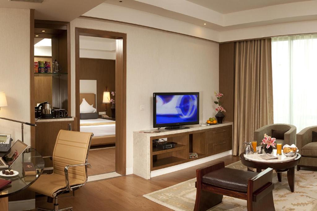 Двухместный (Regular King Room - Non-Smoking), Crowne Plaza New Delhi Okhla