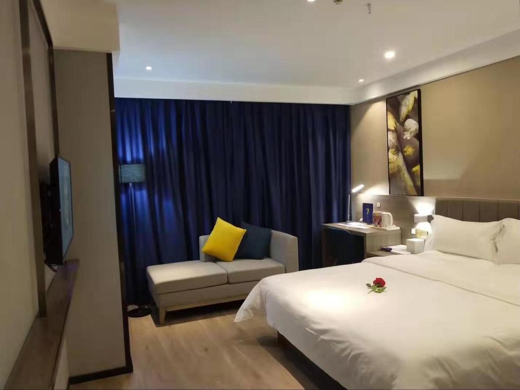 Двухместный (Big Bed Room) отеля 7Days Inn Xi'an Northwest University North Gate, Сиань