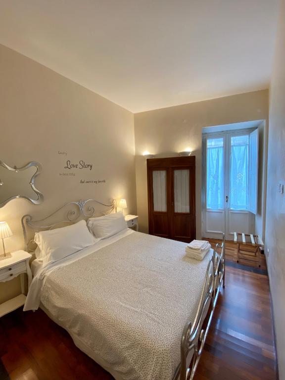 Двухместный (Двухместный номер с 1 кроватью или 2 отдельными кроватями) отеля La Via della Giudecca, Сиракузы