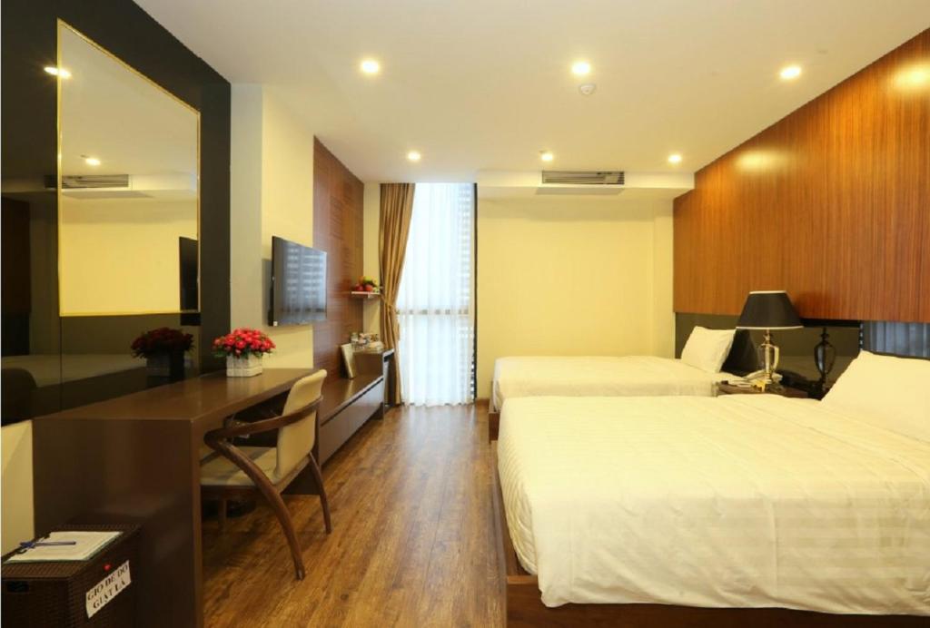 Двухместный (Двухместный номер Делюкс с 2 отдельными кроватями) отеля Au Viet Hotel, Ханой