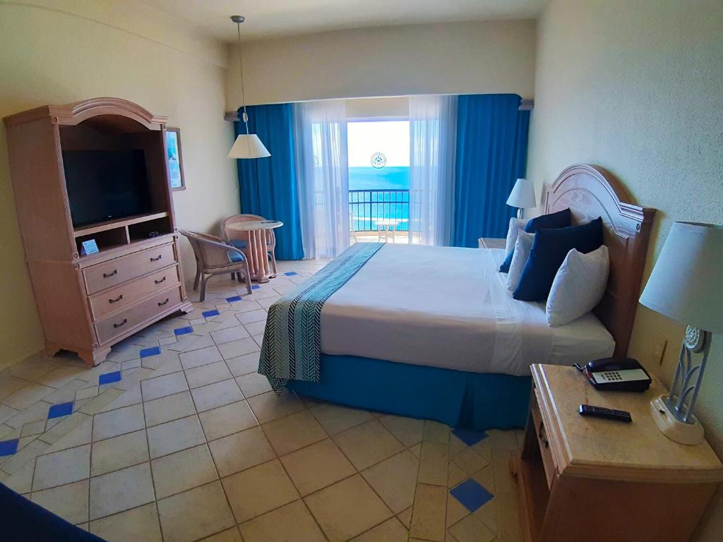 Двухместный (Двухместный номер с 1 кроватью и видом на океан) курортного отеля El Cozumeleño Beach Resort - Все включено, Косумель