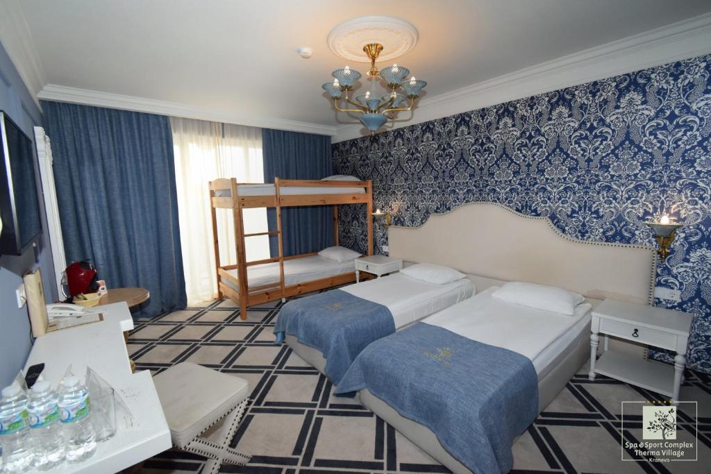 Двухместный (Стандартный двухместный номер с 1 кроватью (для 2 взрослых и 2 детей)) отеля Therma ECO, Кранево