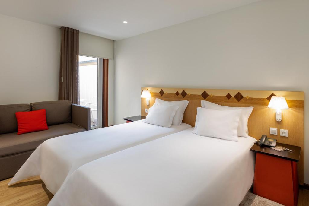 Двухместный (Двухместный номер с 2 отдельными кроватями) отеля Hotel Aveiro Center, Авейру
