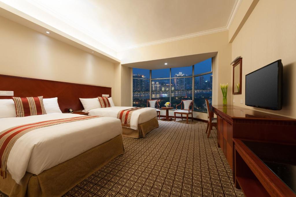 Двухместный (Двухместный номер с 2 отдельными кроватями и видом на реку) отеля Ramada Pearl Hotel Guangzhou, Гуанчжоу