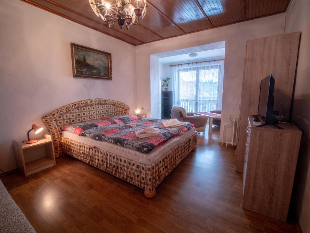 Апартаменты (Апартаменты с балконом) гостевого дома Apartmány EURO-CRV Vysoké Tatry, Нова Лесна