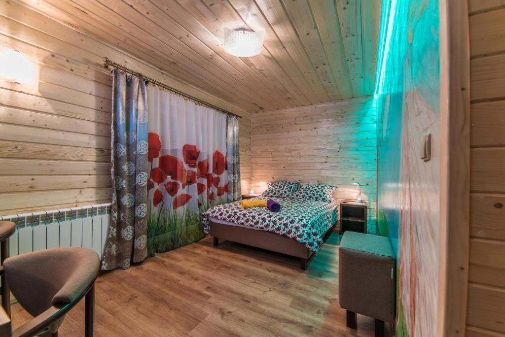 Двухместный (Улучшенный двухместный номер с 1 кроватью и собственной ванной комнатой) отеля Pensjonat Nowita, Закопане