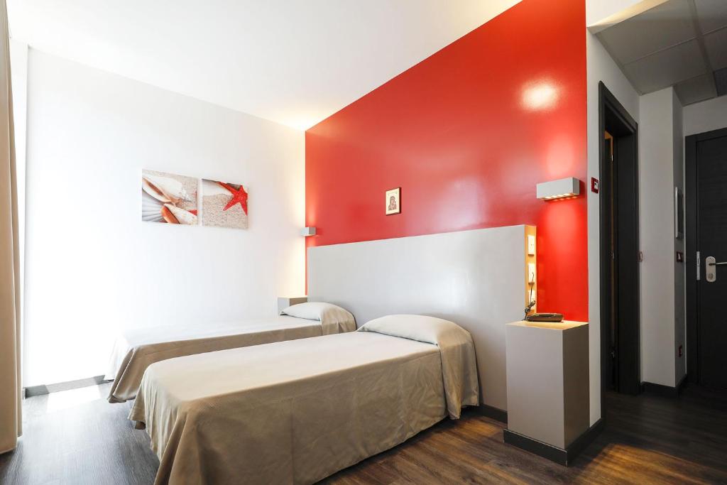 Двухместный (Двухместный номер с 1 кроватью или 2 отдельными кроватями) отеля Casa per Ferie San Juan de Ávila, Рим