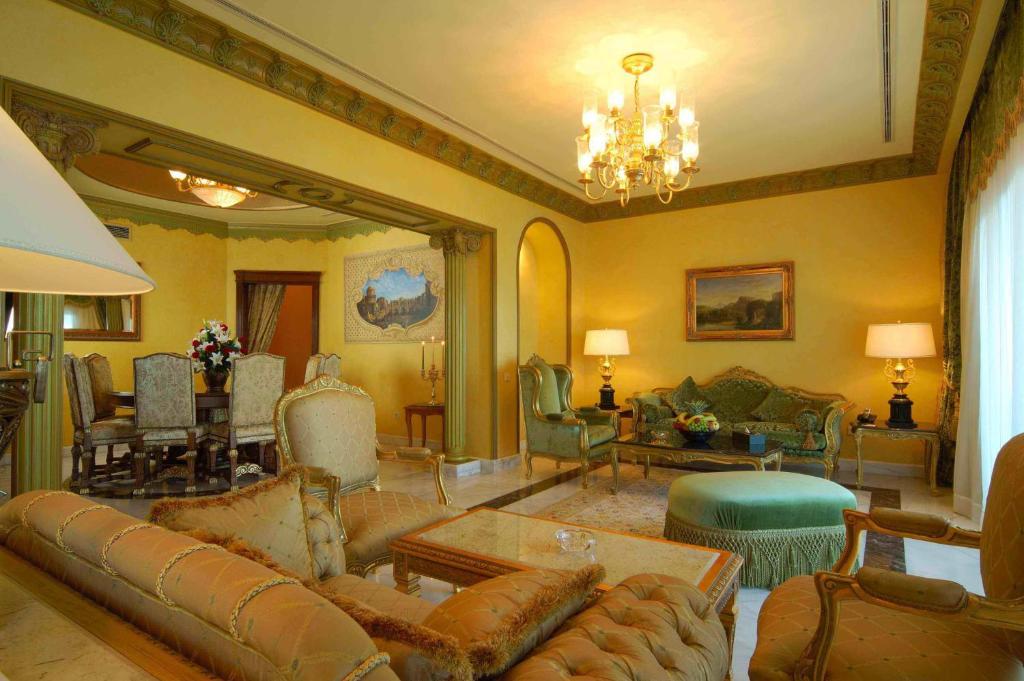 Сьюит (Королевский люкс с 4 спальнями) курортного отеля Concorde El Salam Sharm El Sheikh Front Hotel, Шарм-эль-Шейх