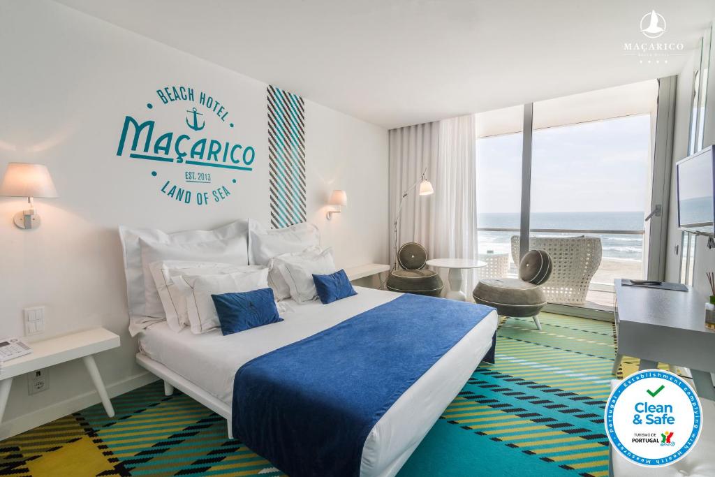 Двухместный (Улучшенный двухместный номер с 1 кроватью и видом на море) отеля Macarico Beach Hotel, Авейру