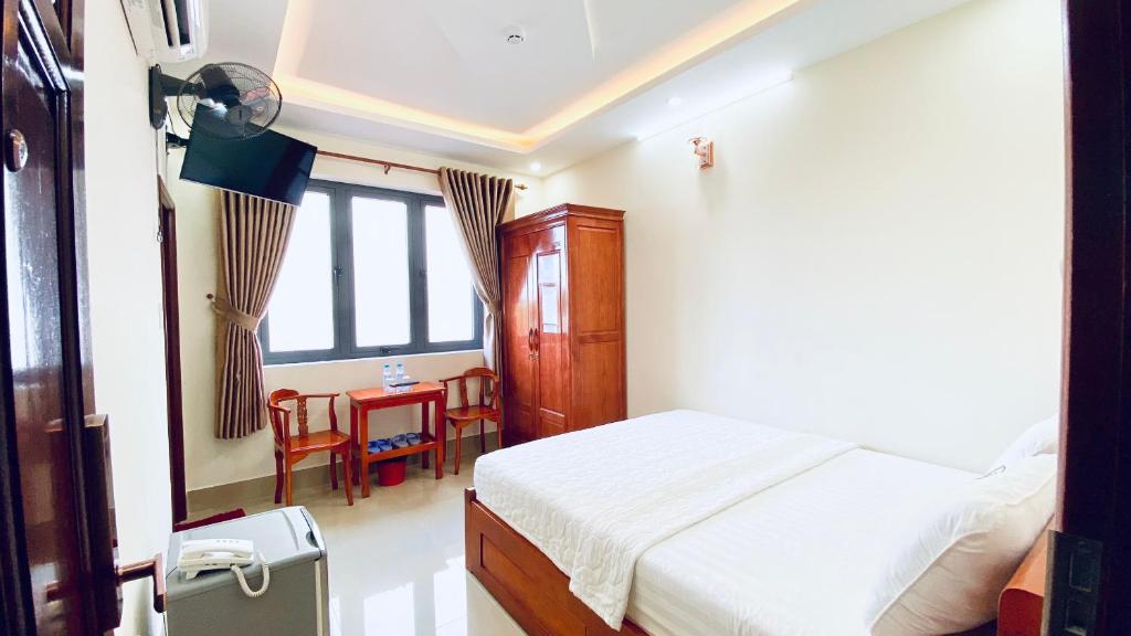 Двухместный (Двухместный номер Делюкс с 1 кроватью) отеля Khách sạn Phúc Lộc An Côn Đảo, Кондао