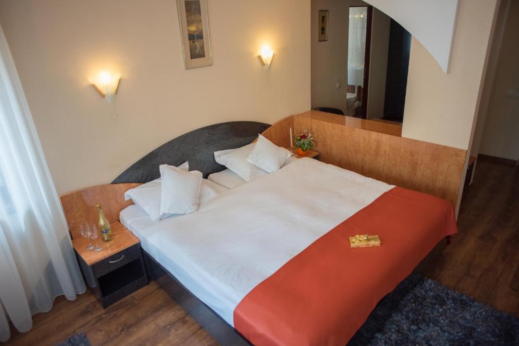 Двухместный (Двухместный номер с 1 кроватью или 2 отдельными кроватями) отеля Hotel Marami, Синая