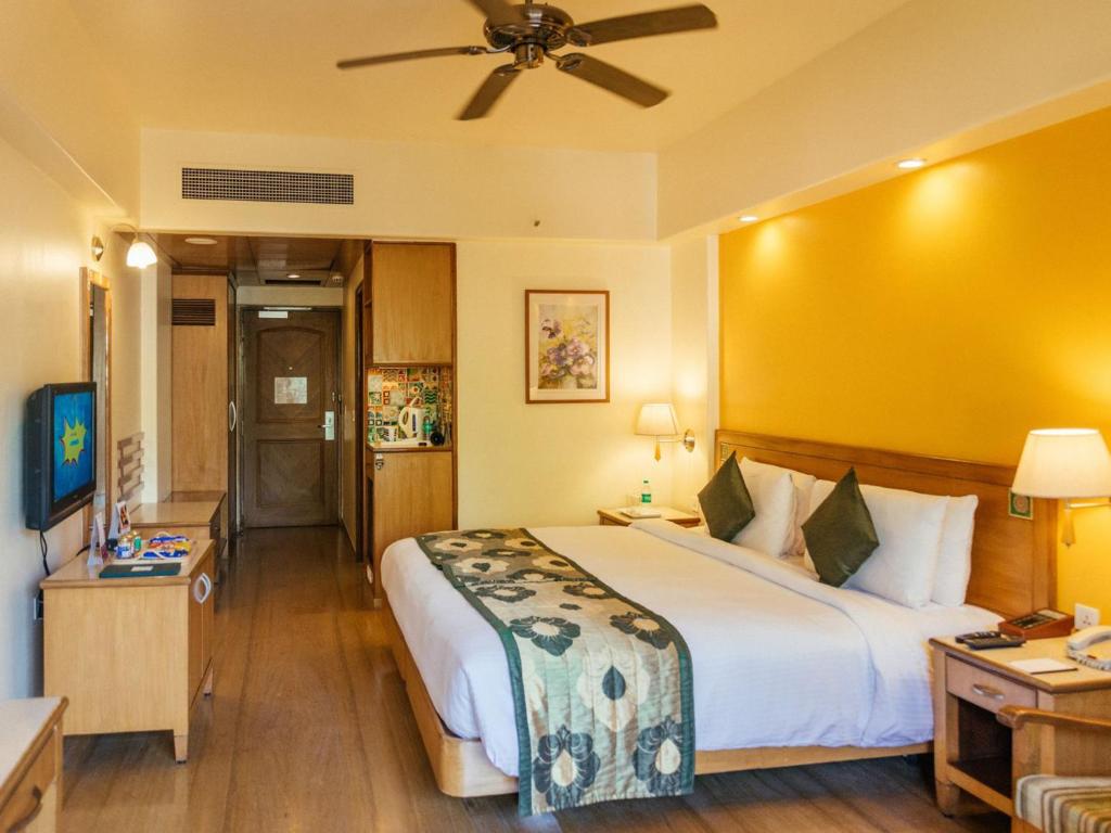 Двухместный (Двухместный номер Делюкс с 1 кроватью или 2 отдельными кроватями) курортного отеля Fortune Acron Regina, Кандолим