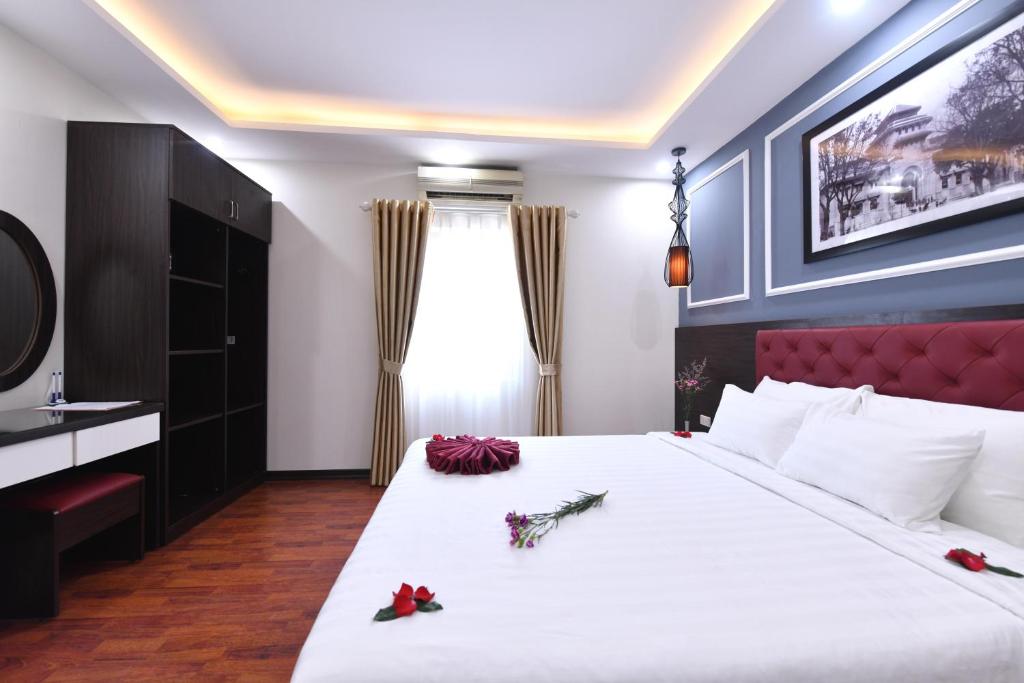 Двухместный (Двухместный номер Делюкс с 1 кроватью или 2 отдельными кроватями) отеля Hanoi Elpis Grand Hotel, Ханой