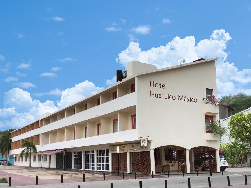 Отель Hotel Huatulco Máxico, Санта-Крус-Хуатулко
