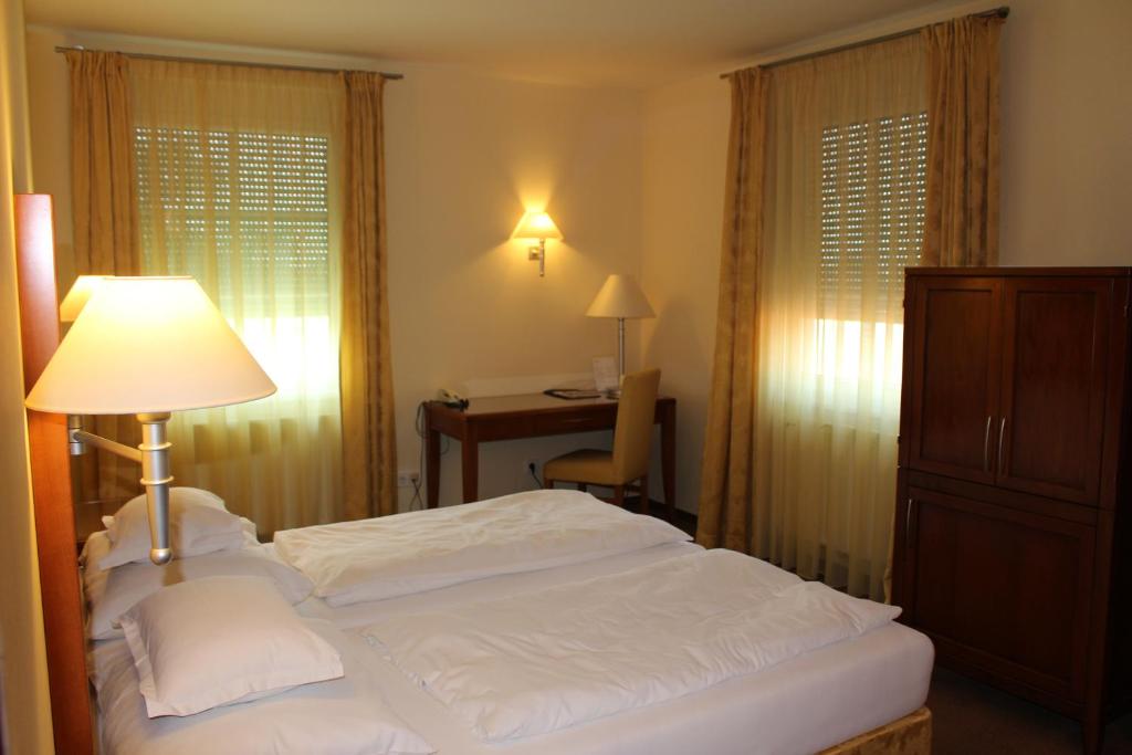 Двухместный (Стандартный двухместный номер с 1 кроватью) отеля Hotel Nationalpark, Апетлон