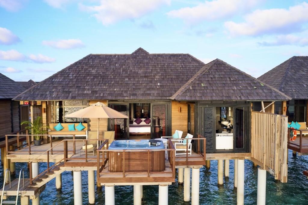 Вилла (Вилла Horizon Water) курортного отеля The Sun Siyam Iru Fushi Luxury Resort Maldives, Медафуши