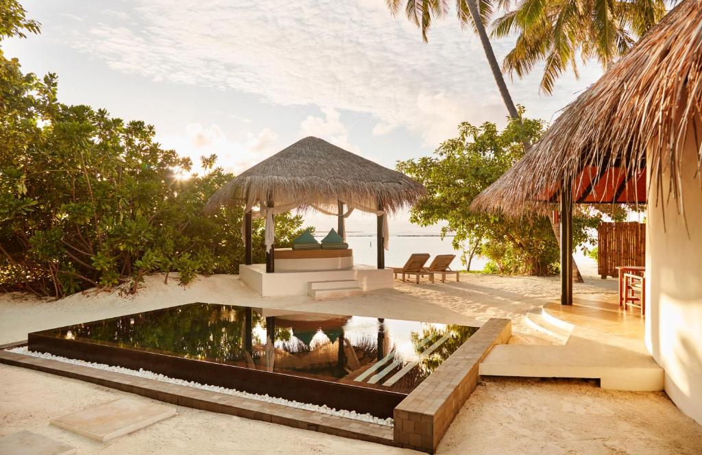 Вилла (Семейная вилла Делюкс с отдельной гостиной) курортного отеля The Sun Siyam Iru Fushi Luxury Resort Maldives, Медафуши