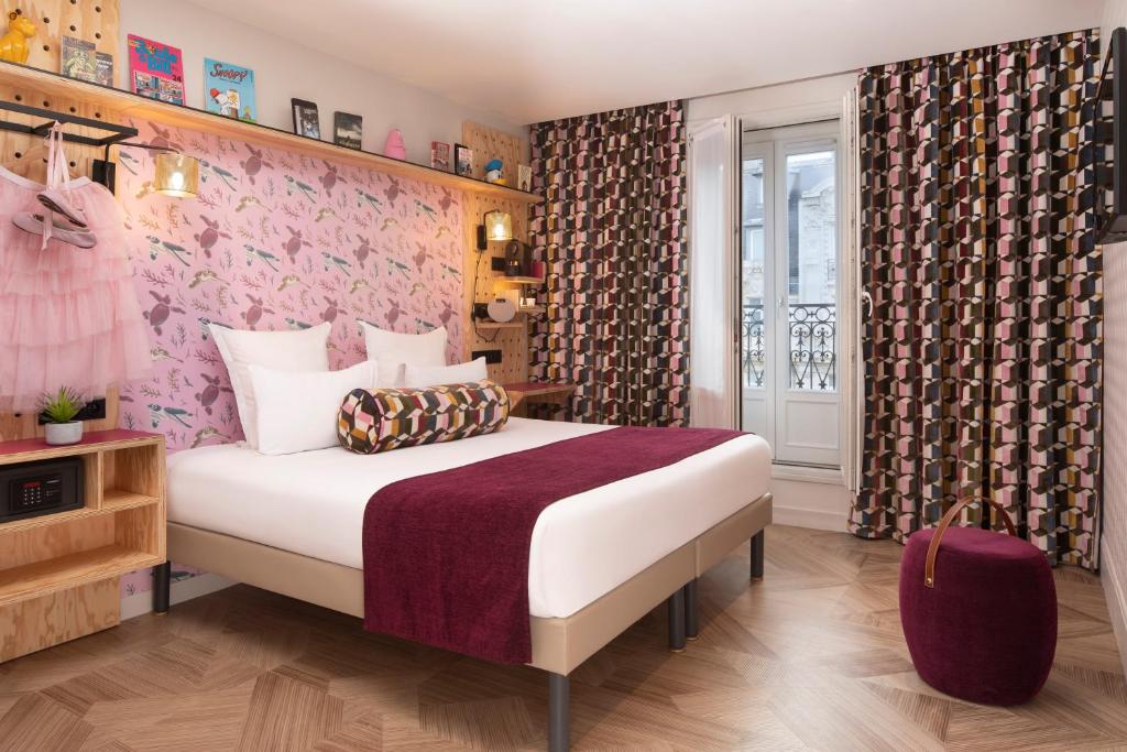 Двухместный (Большой двухместный номер с 1 кроватью или 2 отдельными кроватями) отеля Adriatic Hôtel, Париж