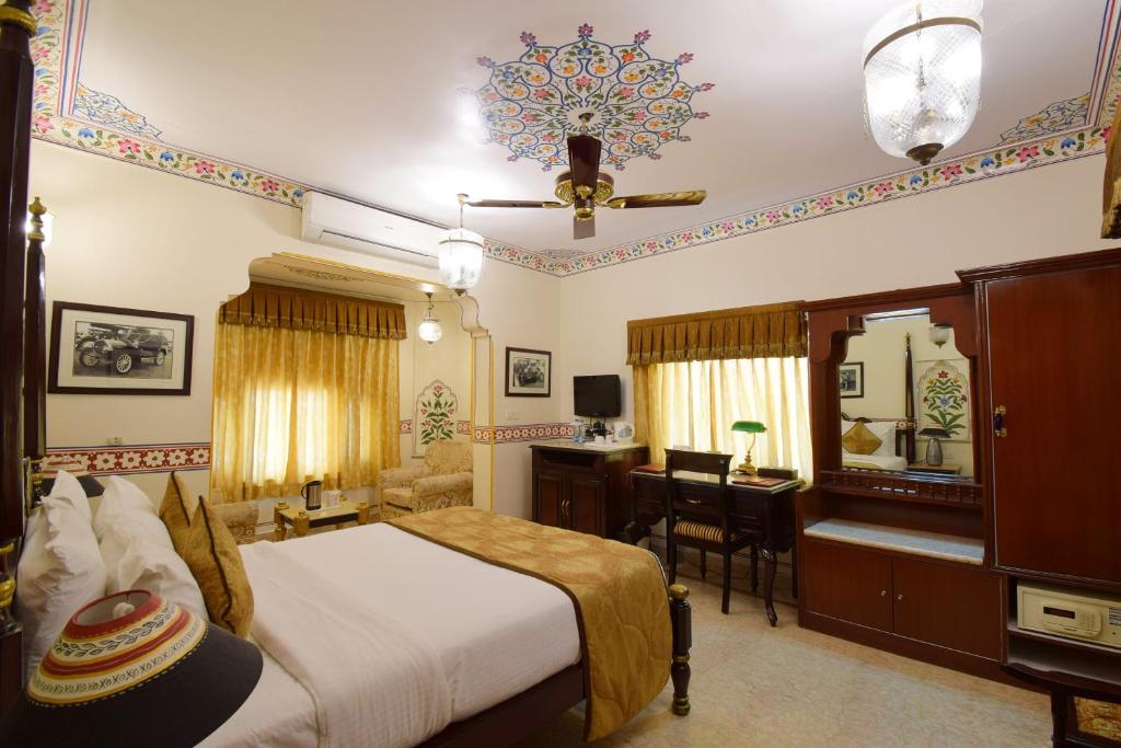 Двухместный (Royal Deluxe  Free Pick up on Arrival only from Train or Bus station), Umaid Bhawan - Heritage Style Hotel