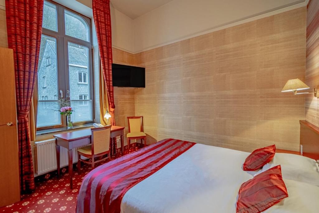 Двухместный (Стандартный двухместный номер с 1 кроватью) отеля Hotel Des Comtes Durbuy, Дюрбюи