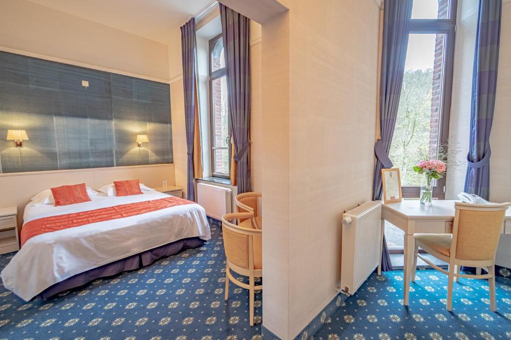 Двухместный (Классический двухместный номер с 1 кроватью) отеля Hotel Des Comtes Durbuy, Дюрбюи