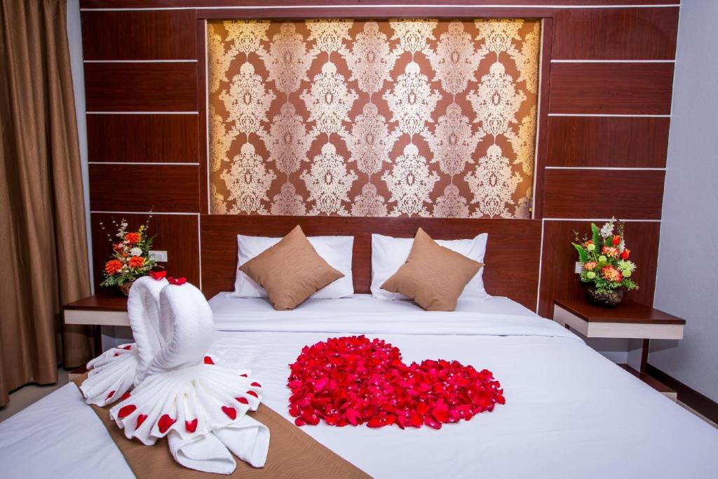 Двухместный (Двухместный номер Делюкс с 1 кроватью) курортного отеля Phi Phi Andaman Beach Resort, Пхи-Пхи