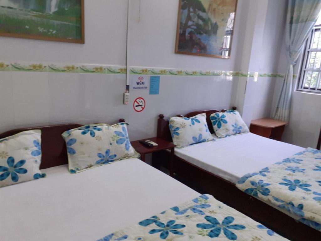 Двухместный (Большой двухместный номер с 1 кроватью) отеля Thanh Binh Hotel, Буонметхуот