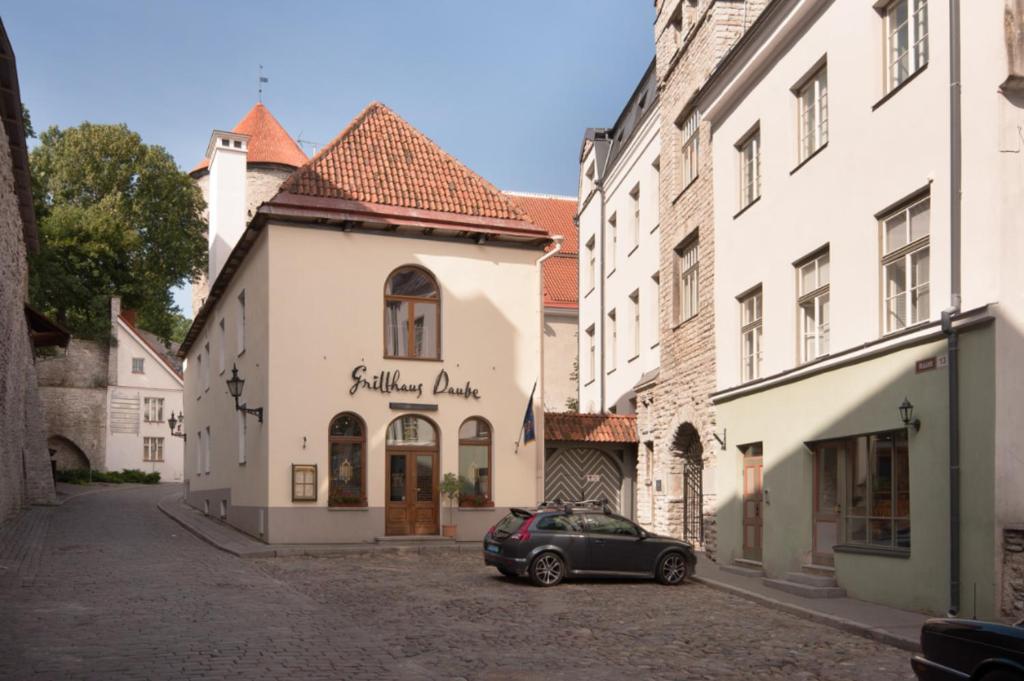 Апартаменты (Апартаменты с 2 спальнями и сауной - Rüütli 13-4), Tallinn City Apartments - Old Town