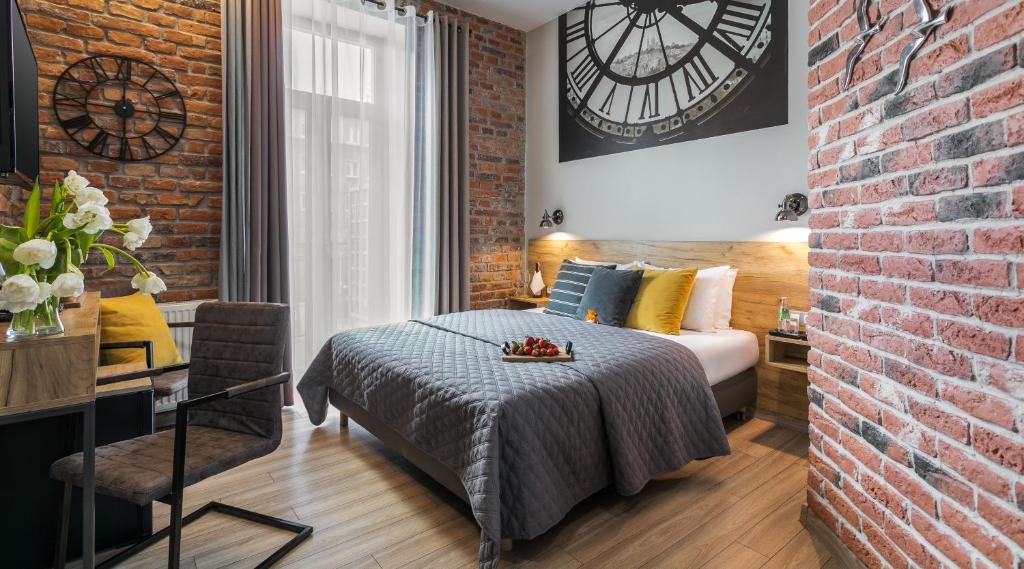 Двухместный (Двухместный номер Делюкс с 1 кроватью и балконом), Art & Garden Residence