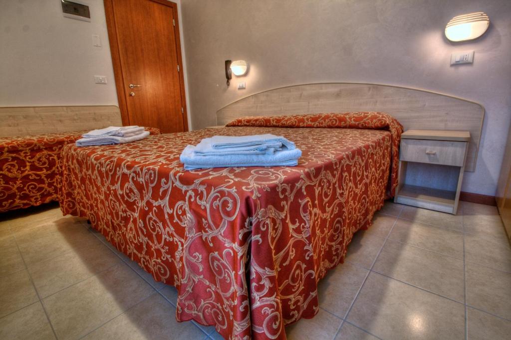 Двухместный (Двухместный номер с 1 кроватью или 2 отдельными кроватями) отеля Hotel Belmar, Римини
