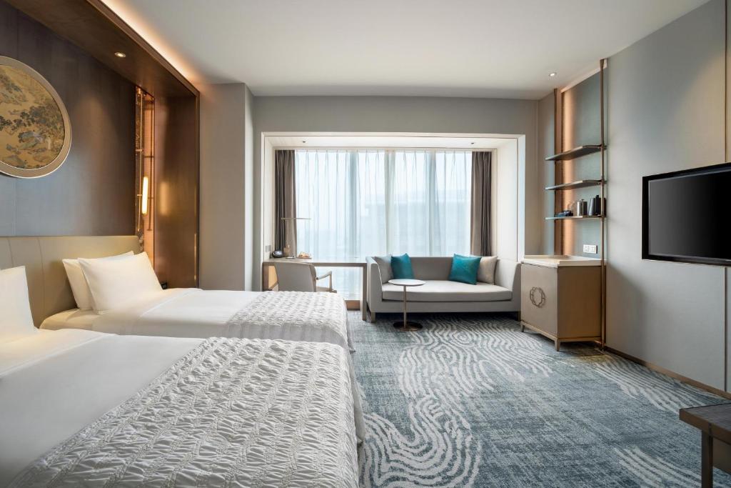 Двухместный (Двухместный номер Делюкс с 2 отдельными кроватями) отеля Le Royal Meridien Shanghai, Шанхай
