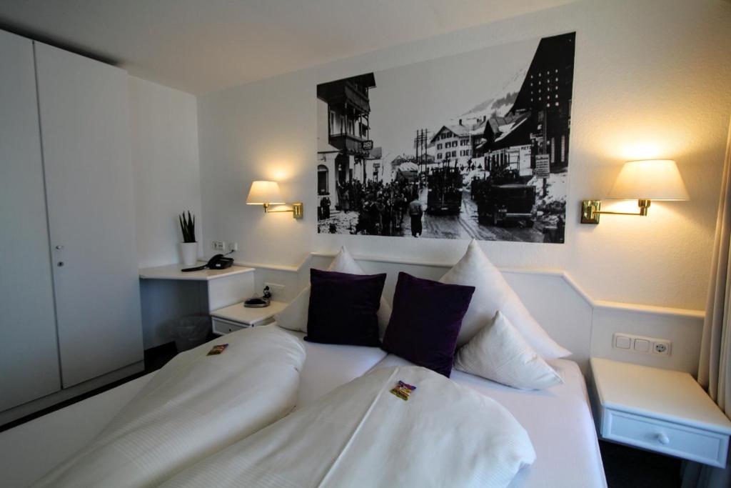 Двухместный (Двухместный номер с 1 кроватью и балконом) отеля Hotel-Garni Fels, Шоппернау