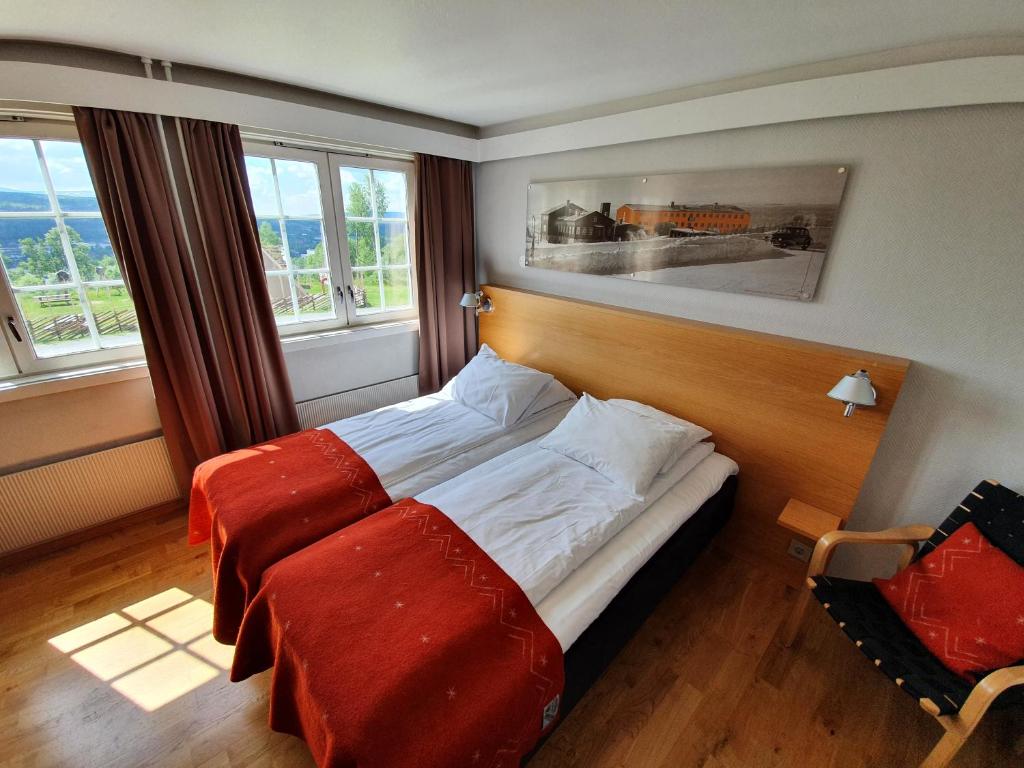 Двухместный (Стандартный двухместный номер с 2 отдельными кроватями) отеля Røros Hotell - Bad & Velvære, Тронхейм