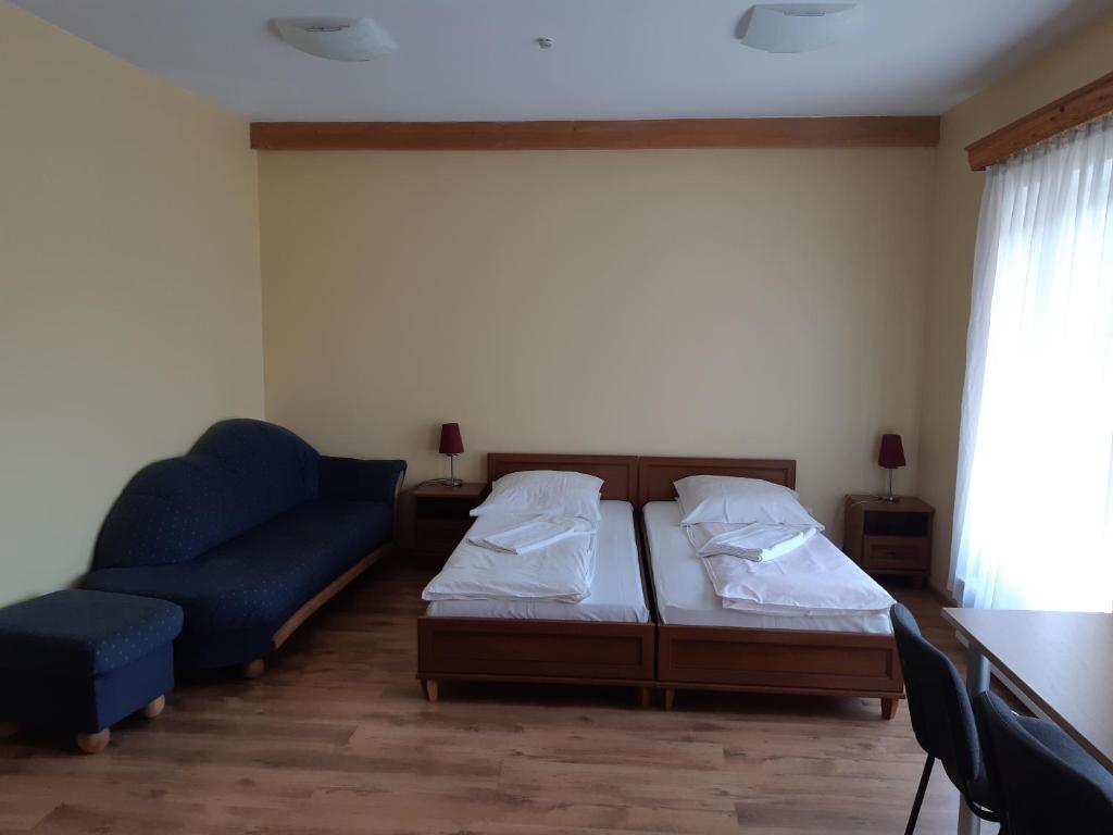 Двухместный (Двухместный номер с 2 отдельными кроватями) гостевого дома Simon-Dach-Haus, Клайпеда