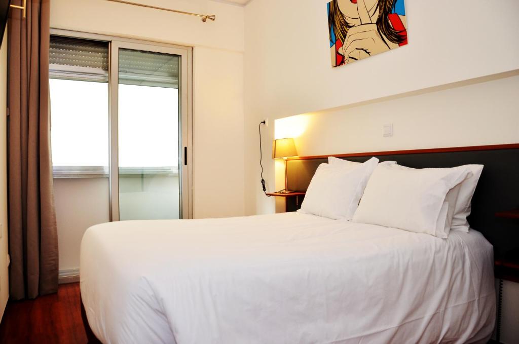 Двухместный (Бюджетный двухместный номер с 1 кроватью) отеля Hotel Girassol, Порту