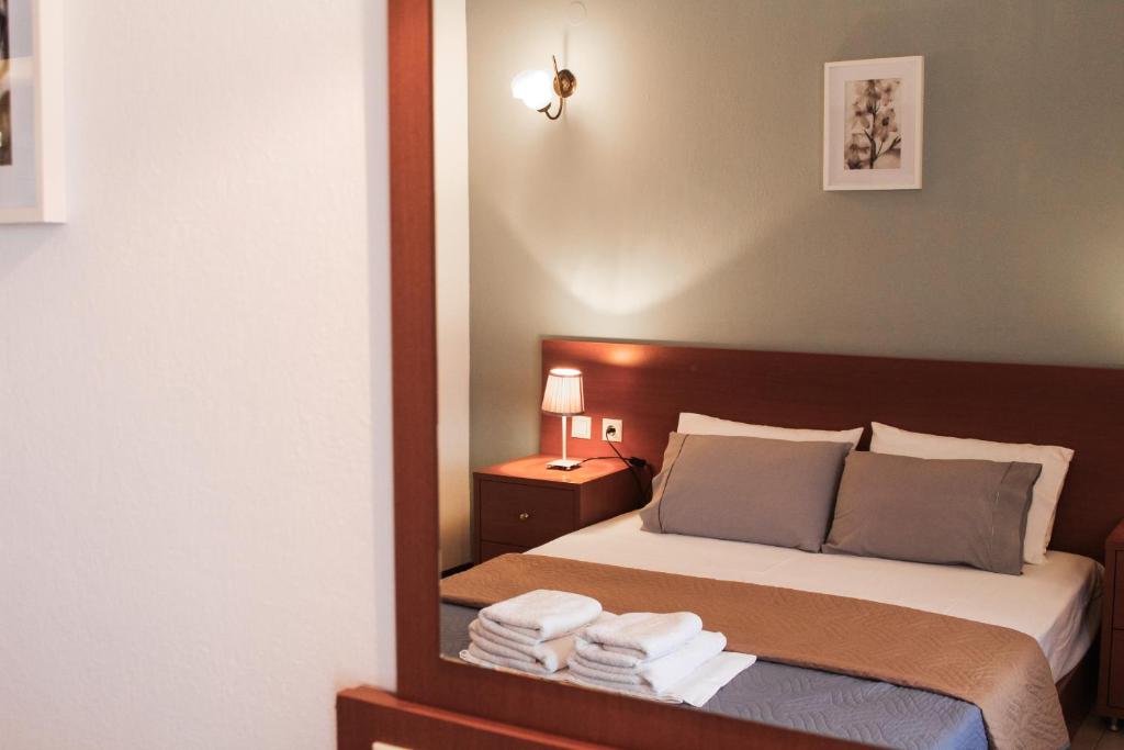 Двухместный (Двухместный номер с 1 кроватью с видом на море) отеля Hotel Glaros, Неос-Мармарас