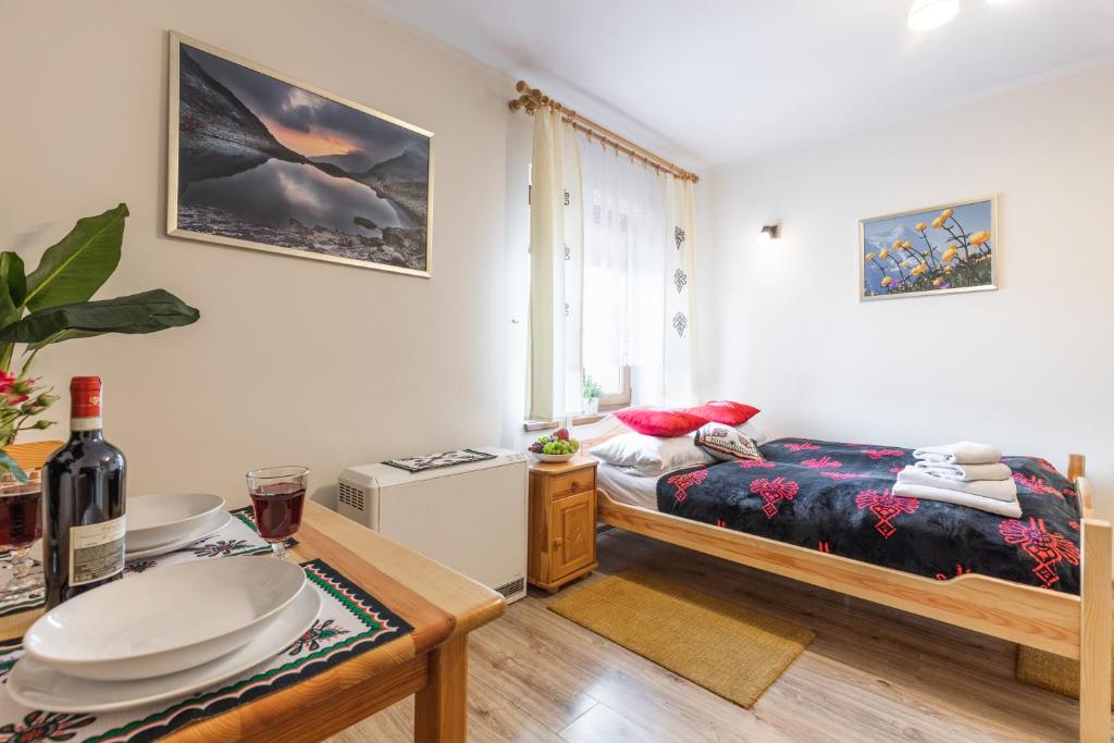 Студио (Номер-студио (для 2 взрослых)), Apartamenty Zakopane Krupówki