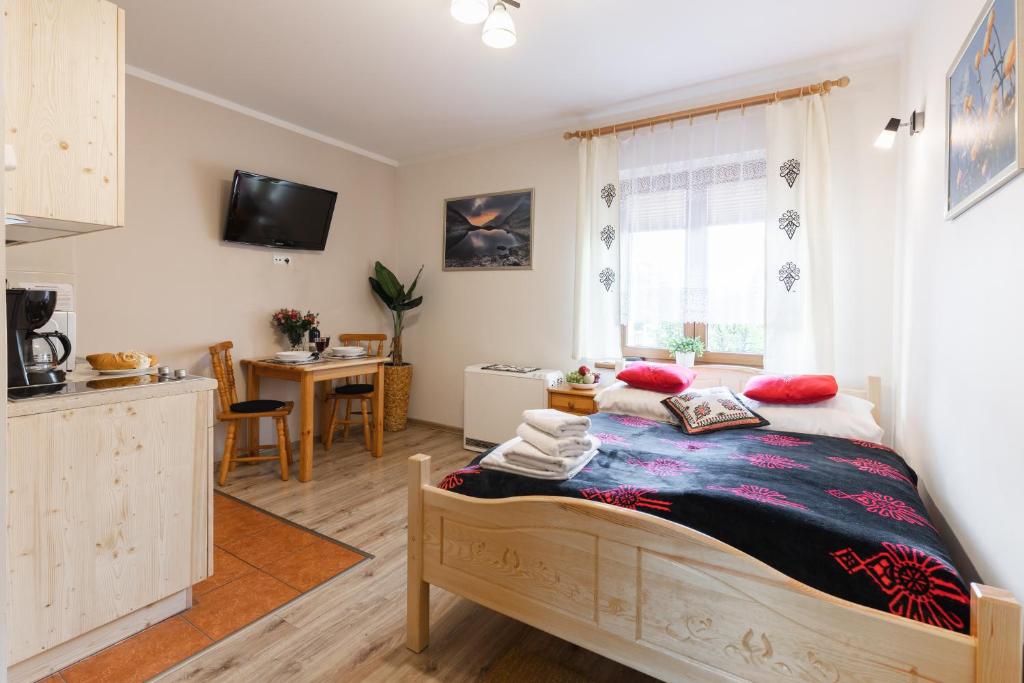 Студио (Номер-студио (для 2 взрослых)), Apartamenty Zakopane Krupówki