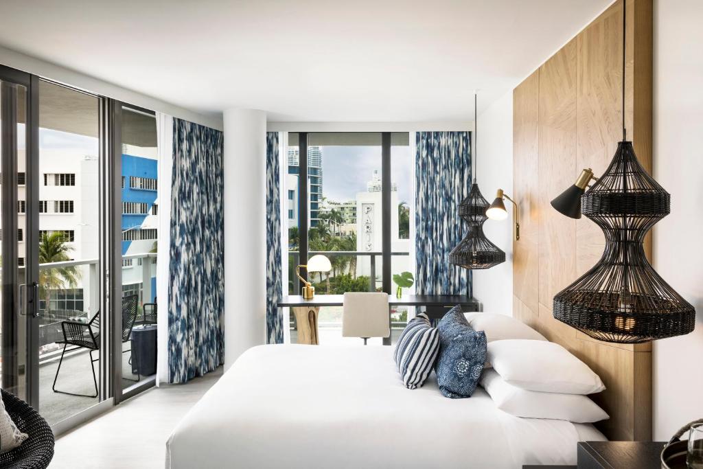 Студио (Номер-студио с кроватью размера «king-size»), Kimpton Angler’s Hotel South Beach, an IHG Hotel