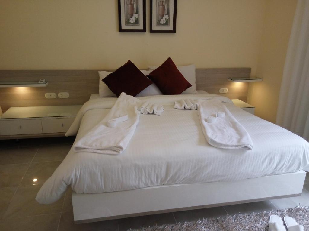 Двухместный (Стандартный двухместный номер с 1 кроватью) курортного отеля Delta Sharm Resort & Spa, Шарм-эль-Шейх
