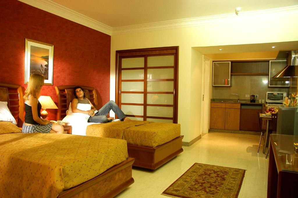 Трехместный (Трехместный номер Делюкс) курортного отеля Delta Sharm Resort & Spa, Шарм-эль-Шейх