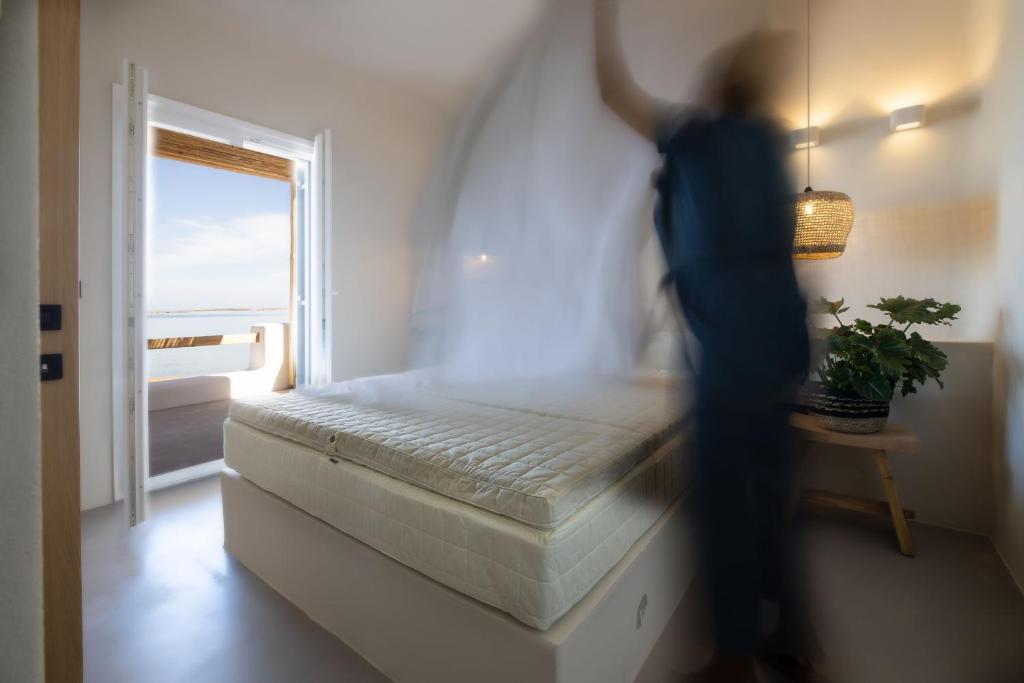 Двухместный (Двухместный номер с 1 кроватью с видом на море) отеля Seesoo Paros Beachfront Resort, Пунда, Эгейские острова