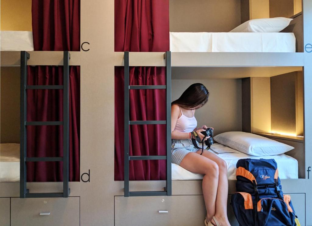 Номер (Спальное место на двухъярусной кровати в общем номере для женщин) хостела Broz Hostel, Гранада