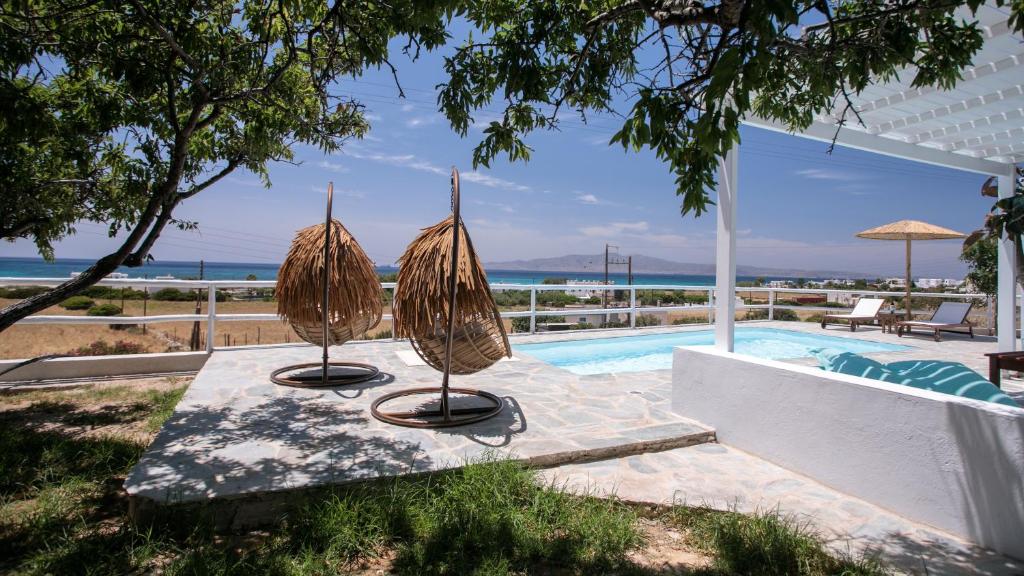 Вилла (Вилла с собственным бассейном) апарт-отеля Phoenicia Naxos, Кастраки