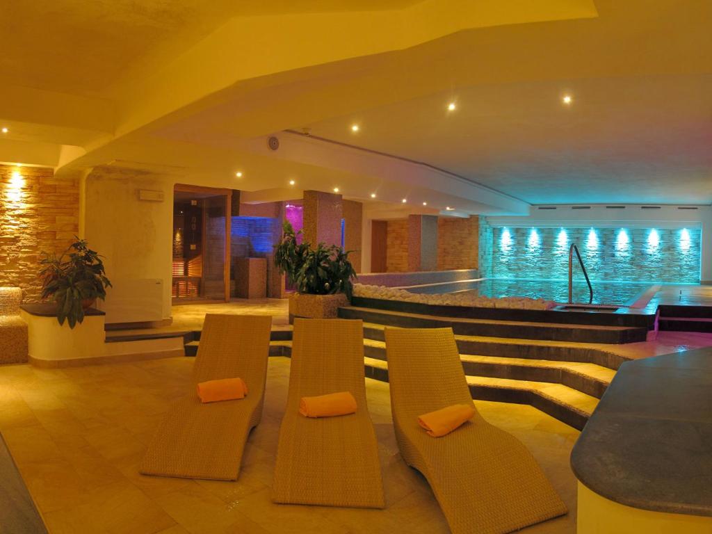 Двухместный (Двухместный номер с 1 кроватью или 2 отдельными кроватями и возможностью посещения спа-салона) отеля Hotel Ambasciatori, Искья